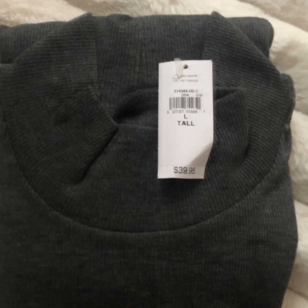 GAP Dark Gray Turtleneck size L tall NWT